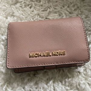 Pink medium Micheal Kors wallet